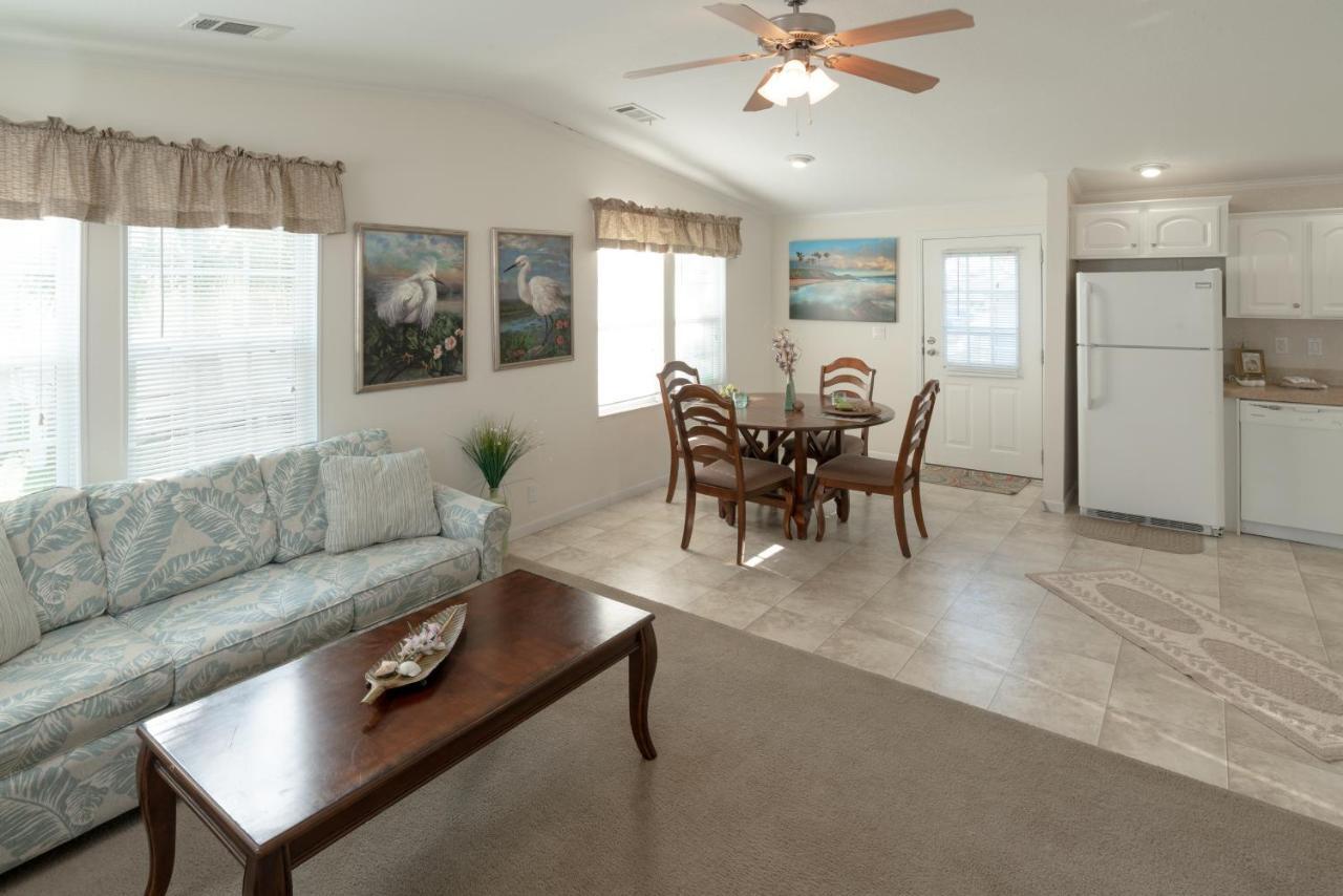 Groves Rv Resort Harlem Heights Esterno foto