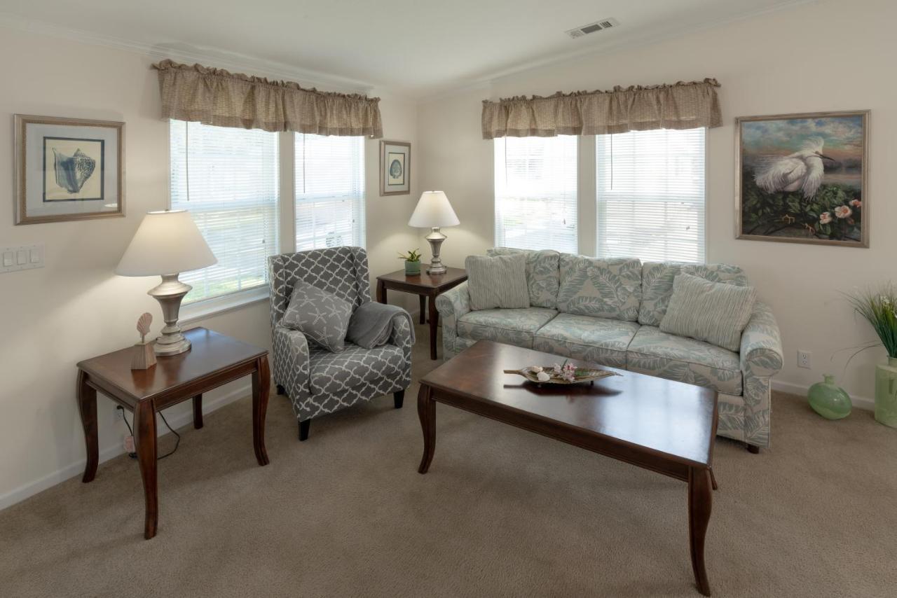 Groves Rv Resort Harlem Heights Esterno foto